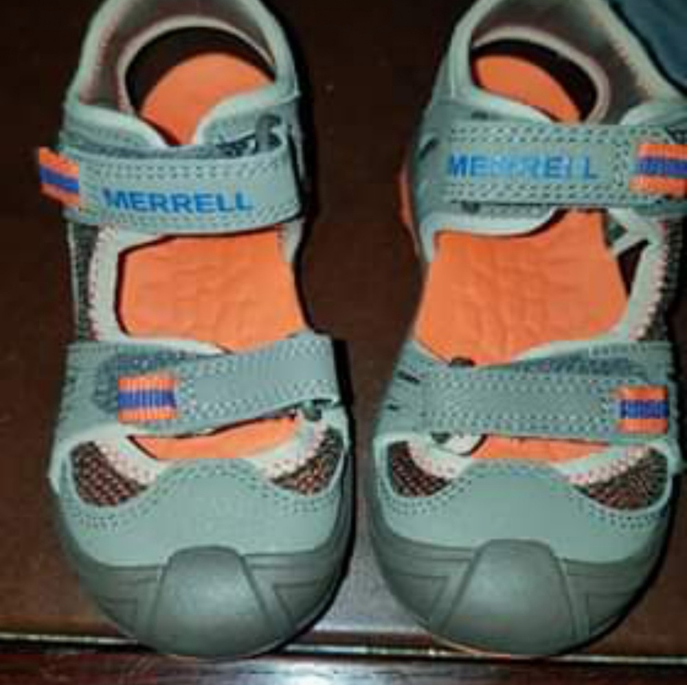 Boys merrell shoes
